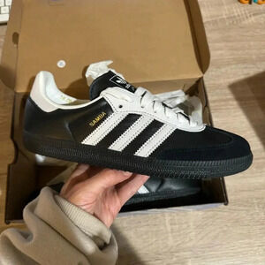 New Adidas Samba OG Shoes Sneakers Black Suede White Leather 75th Womens 7
